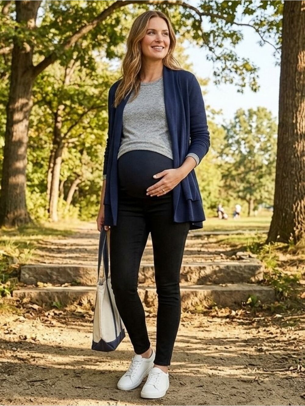 𝅺Liz Lange Black Maternity jeans Size Large